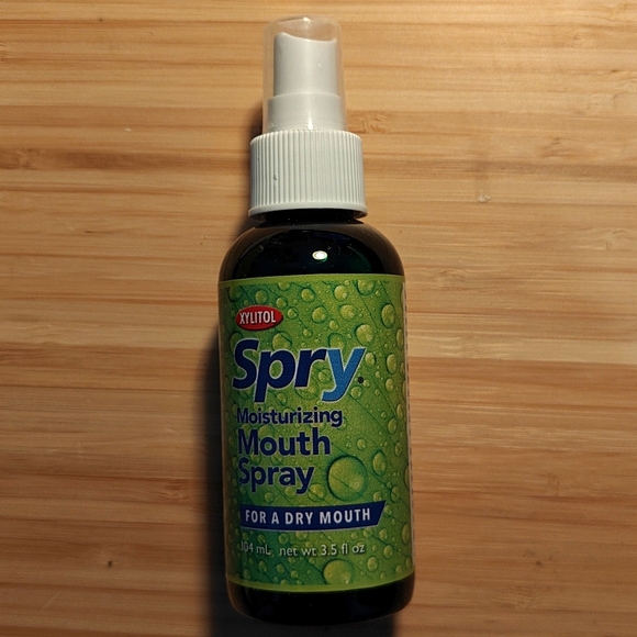Xylitol Mouth Spray - Picture 2 of 2